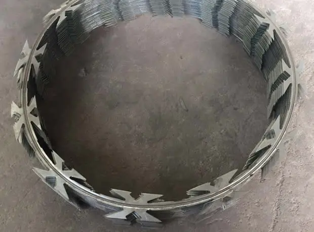 CBT-60 CONCERTINA BARBED TAPE RAZOR WIRE
