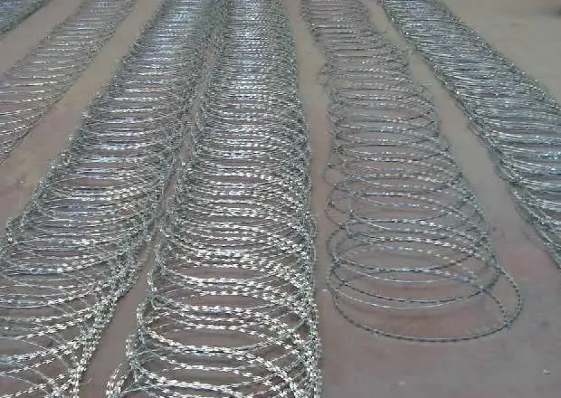 FLAT WRAP RAZOR WIRE