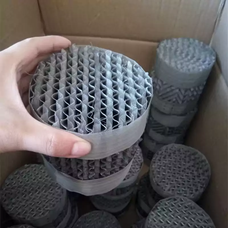 Structured Packing for petroleum filtration