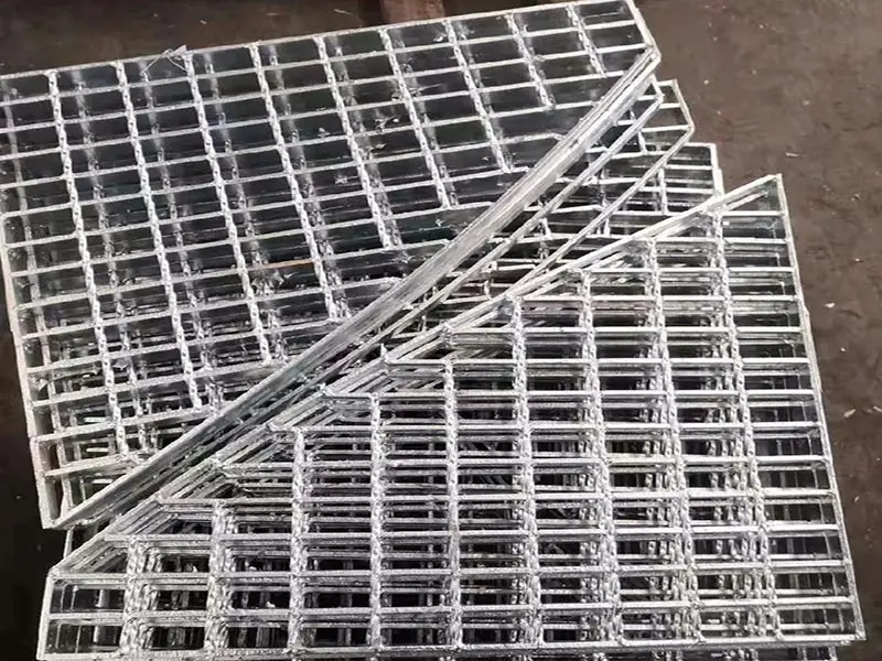 Custom-Shaped Steel Grating